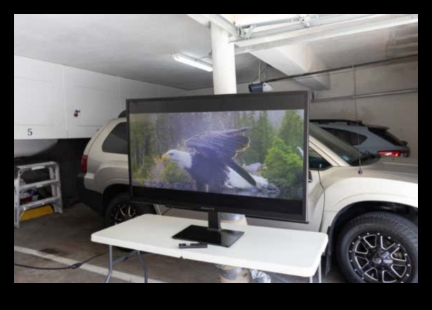 מעבר למסך: טלוויזיות כמרכזי מידע עם עדכוני חדשות ומזג אוויר