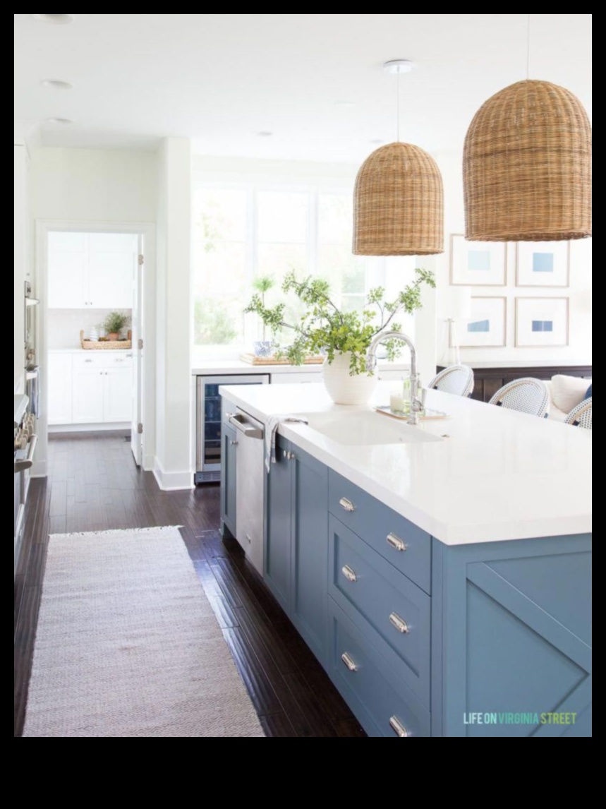 איך להשיג מטבח בהשראת חוף עם הדגשים כחולים באמצעות רעיונות תפאורה?