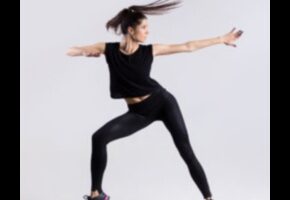 ריקוד לפעולה: מהלכי חימום קצביים להתחלה מהנה